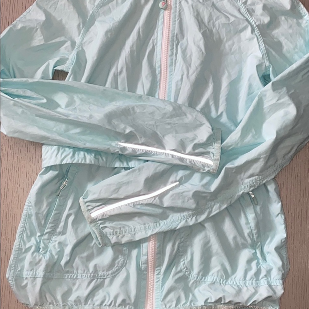 Ivivva jacket - Picture 4 of 9